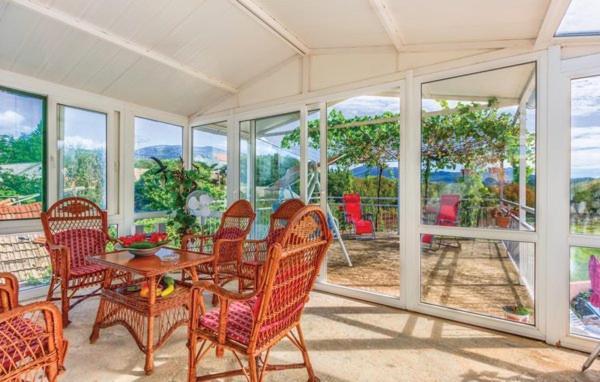 Holiday Home Perunika Zezevica ภายนอก รูปภาพ