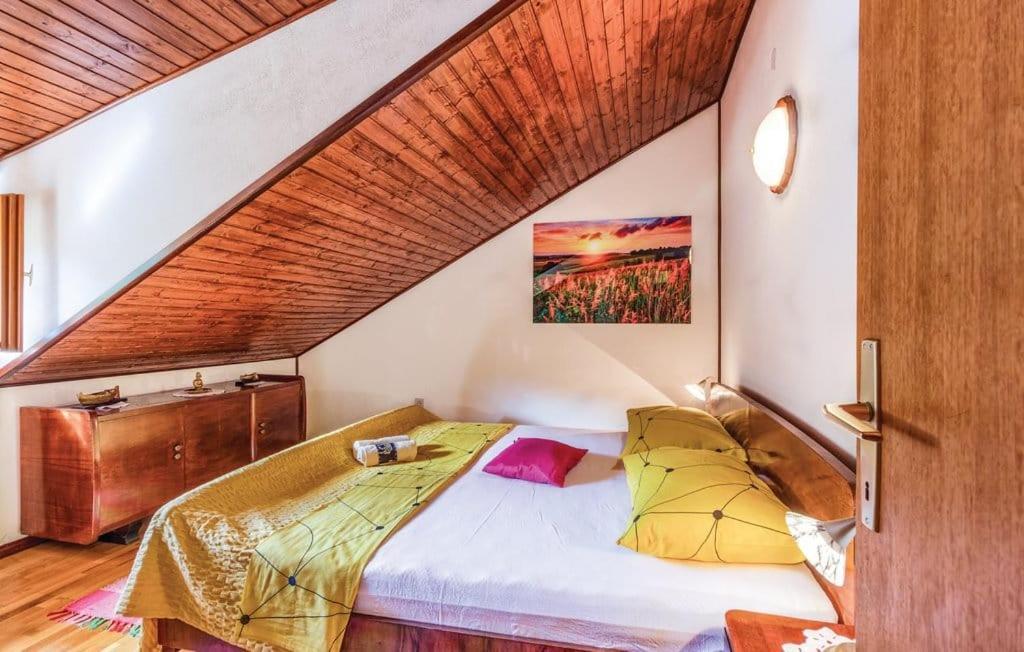 Holiday Home Perunika Zezevica ภายนอก รูปภาพ