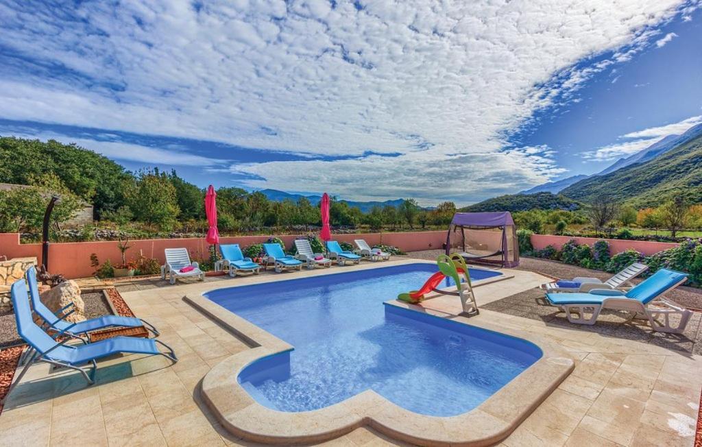 Holiday Home Perunika Zezevica ภายนอก รูปภาพ